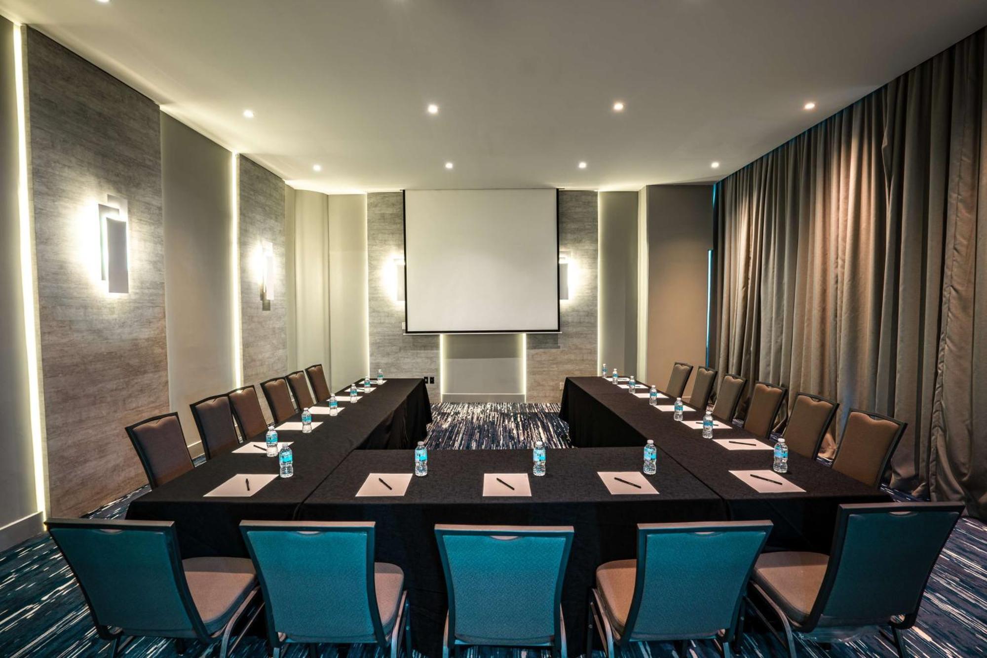 Hilton Garden Inn Mexico City Santa Fe Ngoại thất bức ảnh